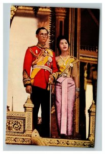 Vintage 1960's Postcard The King and Queen of Thailand Pose for the Press