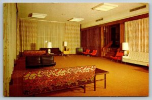 Mammoth Cave Hotel Lounge- National Park, Kentucky - Postcard