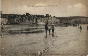 CPA ONIVAL-sur-MER Les Falaises entre Ault et Onival (807651)