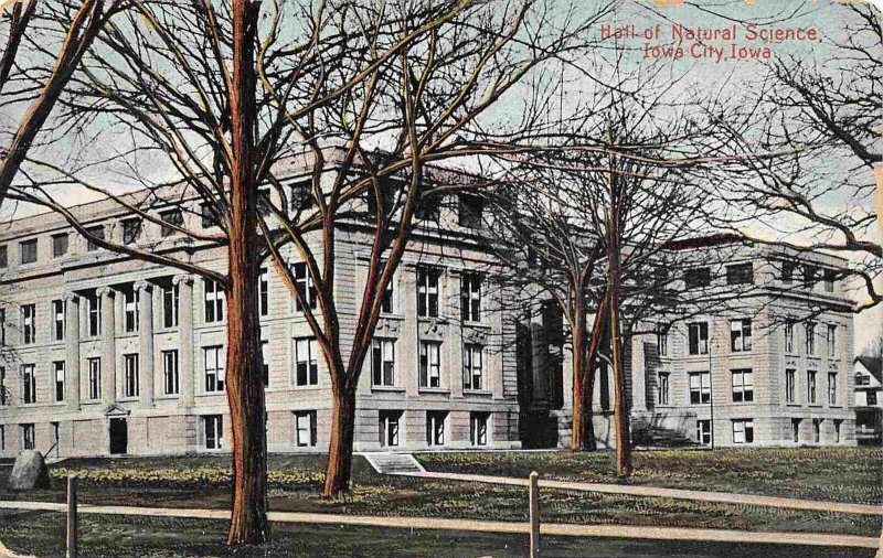 Natural Science Hall University Iowa Iowa City IA 1910 postcard