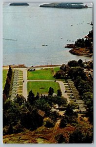 1960  Bar Harbor   Maine  The Colony Hotel    Postcard