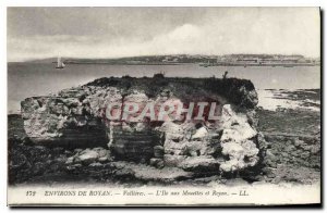 Old Postcard surroundings Royan Vallieres The Island of Seagulls and Royan