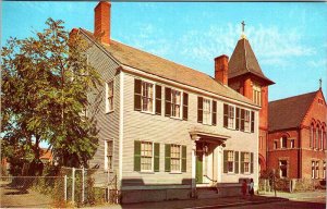 Postcard HOUSE SCENE Lowell Massachusetts MA AN1297