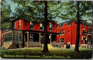 Sacred Heart Academy Cedar Rapids IA c1911 Vintage Postcard A37