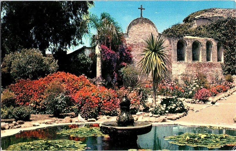 Postcard Old Mission San Juan Capistrano Doves' Fountain Vtg. Standard View Card 