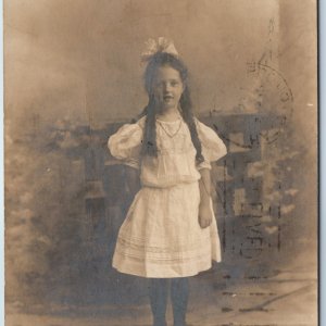 1906 UDB Cute Little Girl Portrait RPPC A Photo Sent E.O Lunsford Provo, UT A212