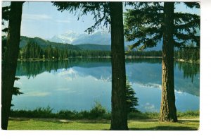 Lac Beauvert, Jasper Park Lodge, Alberta