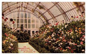 Postcard BUILDING SCENE Milwaukee Wisconsin WI AP6103