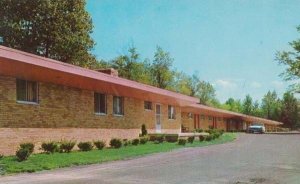 The Summit Motel Hotel Mint Ohio Turnpike Postcard