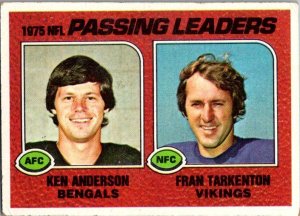 1976 Topps Football Card '75 NFL Passing Leaders Anderson Tarkenton sk4665