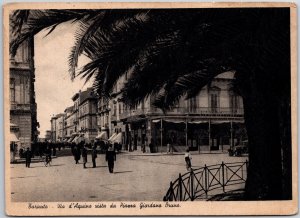 VINTAGE POSTCARD CONTINENTAL SIZE VIA D'AQUINO STREET SCENE TARANTO ITALY 1930s