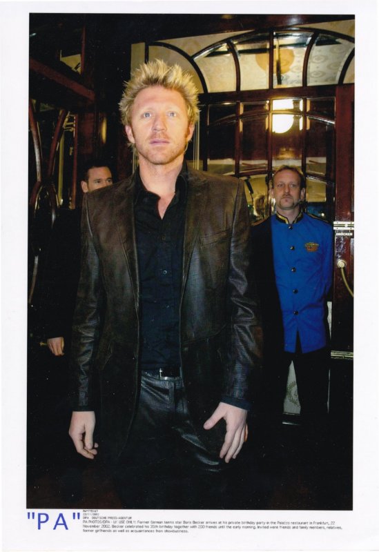 Boris Becker Private 2002 Birthday Party German PA Reuters Tennis Press Photo