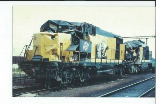 Great Damage to a Chicago & Northwestern Diesel   Postcard