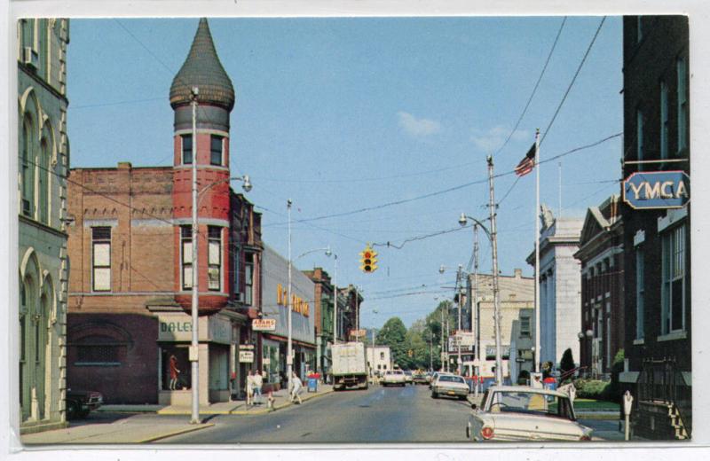 Street Scene Titusville Pennsylvania postcard