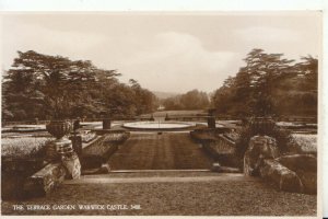 Warwickshire Castle Postcard - The Terrace Gardens - Real Photo - Ref TZ4514