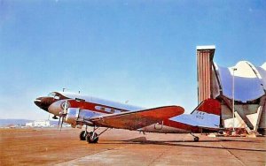 Airline Postcards    FEDERAL AVIATION ADMINISTRATION Douglas DC-3 FAA-N33  