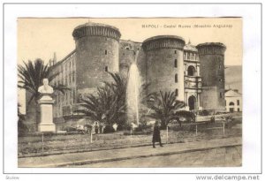 Castel Nuovo, Maschio Angioino, Napoli, Camponia, Italy, 00-10s