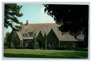 Vintage 1960's Postcard Hillsdale College Waterman Residence Hillsdale Michigan