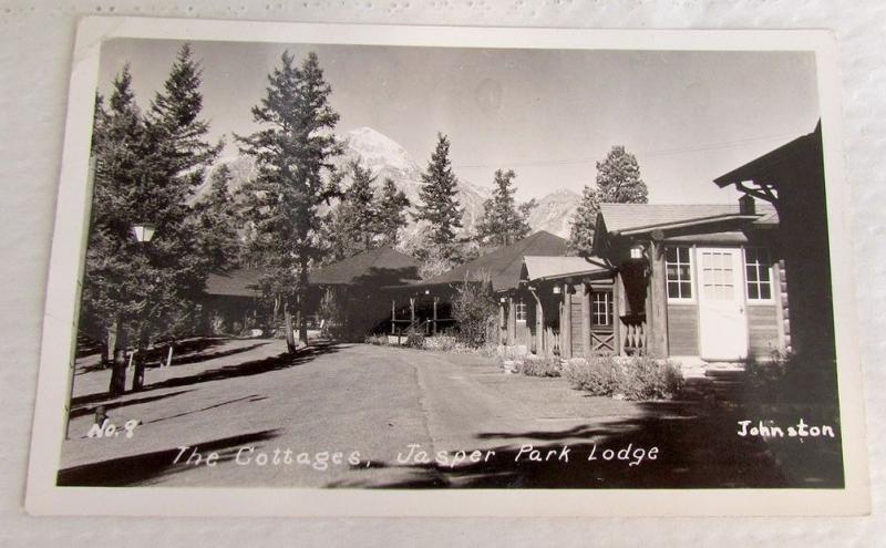 THE COTTAGES JASPER PARK LODGE CANADA RPPC VINTAGE 1951 REAL PHOTO POSTCARD