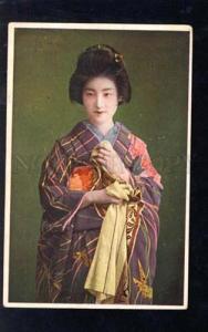 028760 Japan Geisha girl in color kimono Vintage PC