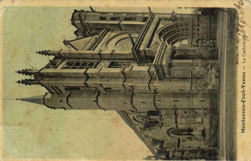 CPA MONTEREAU - faut - YONNE - la Cathédrale (147032)