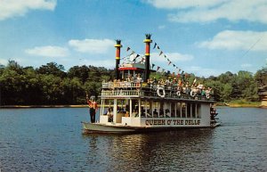 Queen Of The Dells Lake Delton  - Wisconsin Dells, Wisconsin WI  