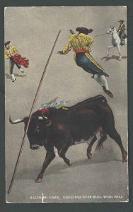 Ca 1910 PPC Mexico Bull Fighting Torero Vaults Over Bull Mint