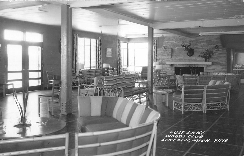 G24/ Lincoln Michigan RPPC Postcard 1961 Lost Lake Woods Club Interior