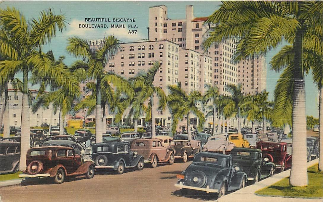 Miami Beach, FL, postcard folder. Linen, c.1940s. 16 images. Florida.