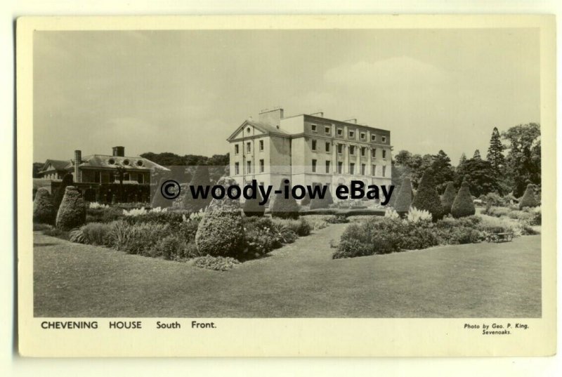 tp8146 - Kent - The South Front of Chevening House and Gardens - Postcard