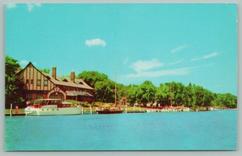 St.Claire Michigan~St.Claire Inn~River~Boats~1954