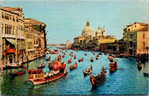 Vtg Venezia Italy Venice Canal Grande Sfilata Delle Bissone Regatta Postcard