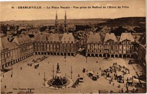 CPA CHARLEVILLE - La Place Ducale - Vue prise du Beffroi de l'Hotel... (224299)