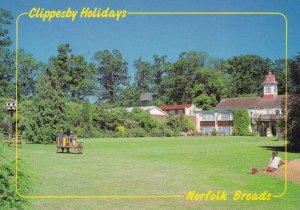 Clippesby Holidays Visit The Norfolk Broads Great Yarmouth Advertising Postcard