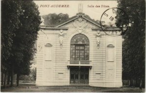 CPA PONT-AUDEMER Salle des Fetes (1160475)