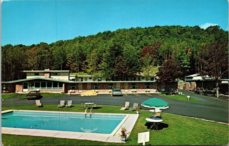 Edelweiss Motel US Route 4 Mendon Vermont Rutland Postcard Frank  UNP Vintage 