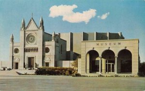 Hall of the Crucifixion GLENDALE Forest Lawn Memorial Park '50s Vintage Postcard