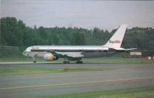 Republic Airlines Boeing B-757-2S7 At Boeing Field King County International ...