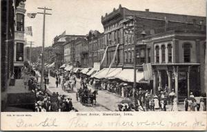 Muscatine IA~Main St~4th of July Parade Crowd~Marching Band?~US Flags~1906 B&W