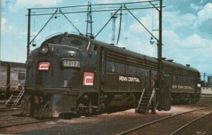 Penn Central 1707 Model F7 New Paint Scheme Toledo Ohio May 1968 Postcard