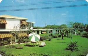 CORPUS CHRISTI Texas TX ~BROADLAWN MOTOR HOTEL~Jones Blanchard  ca1950s Roadside