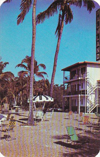 Florida Fort Myers Palmland Hotel Court