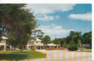 America Postcard - Silver Springs Motor Court, Silver Springs, Florida   CC257