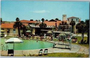 Swimming Pool King and Prince Hotel, St. Simon's Island GA Vintage Postcard I36