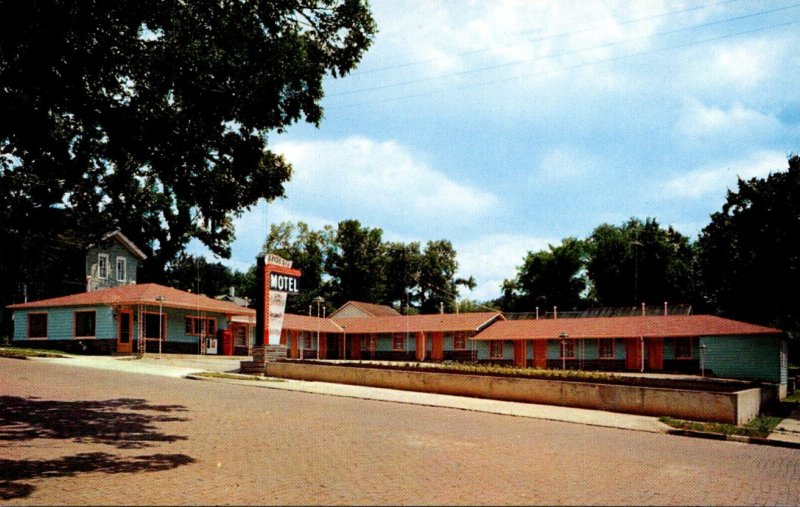 Kansas Fort Scott Azure Sky Motel