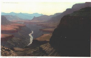 USA Sunrise In The Grand Canyon Arizona Vintage Postcard 05.41