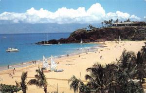MAUI, HI Hawaii   KAANAPALI BEACH VIEW   Beachgoers~Sailboats   Chrome Postcard