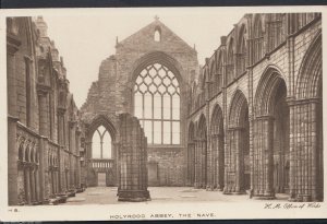 Scotland Postcard - Holyrood Abbey - The Nave   DR838