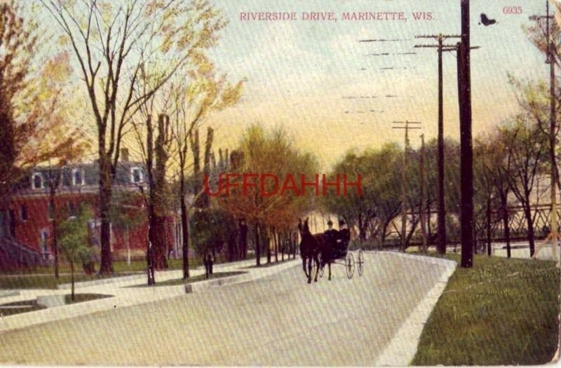 1912 RIVERSIDE DRIVE, MARINETTE, WIS.  horsedrawn carriage