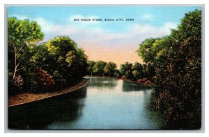 Vintage 1940's Postcard Big Sioux River & Forest Sioux City Iowa